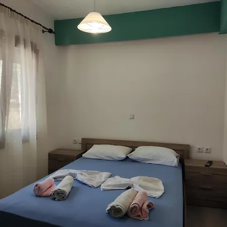 Dolphins House Appartement Koinira Buitenkant foto