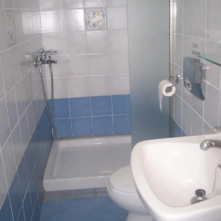 Dolphins House Appartement Koinira Buitenkant foto