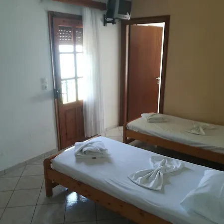 Dolphins House Appartement Koinira Buitenkant foto